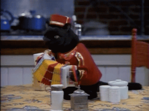 简：全黑队最具威胁的边锋之一，强大个人能力助力进攻，mf简黑